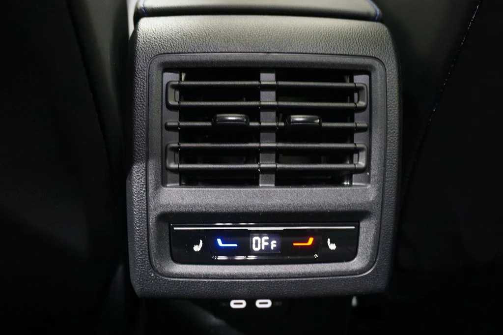 New 2026 Black Volkswagen 2.0T image 31