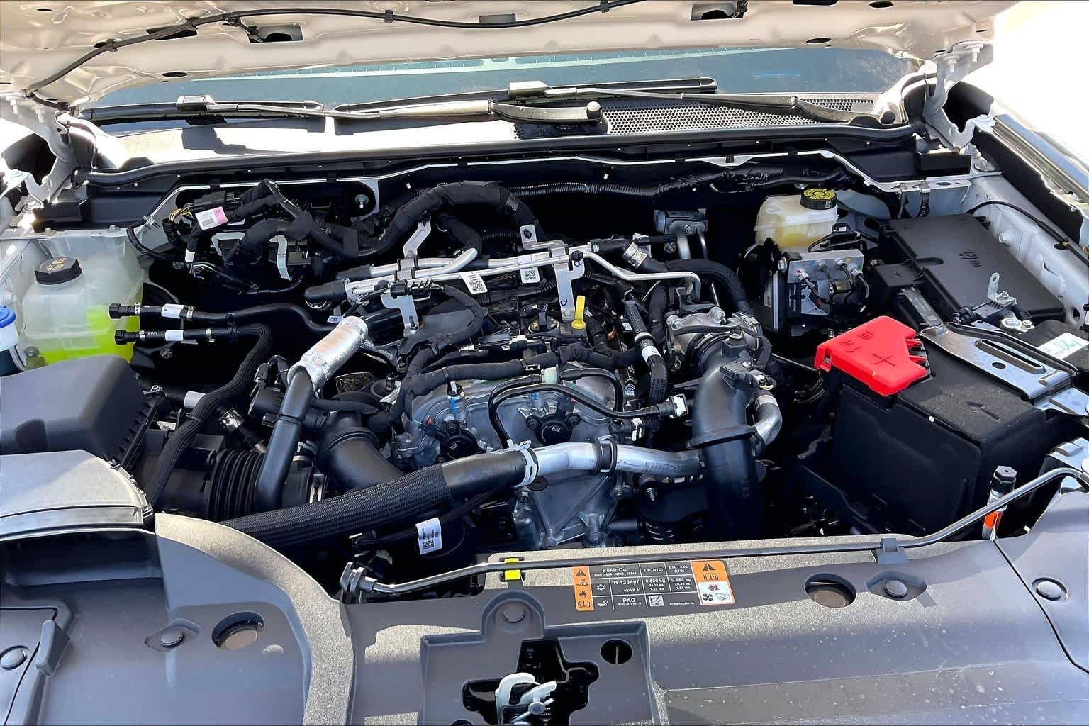 New 2026 Oxford White Ford XL image 16