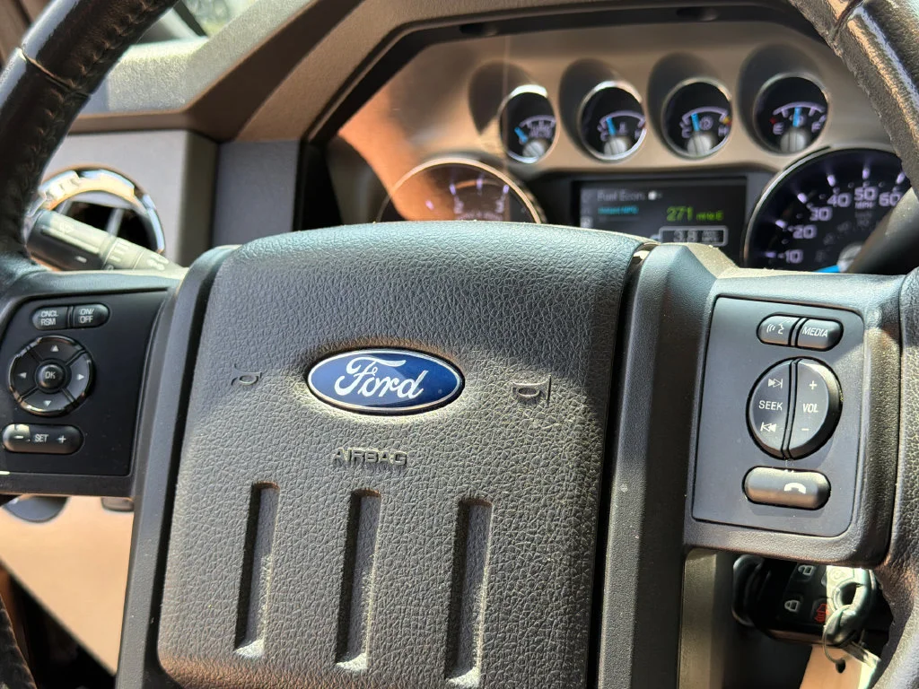 Used 2016 Black Ford Lariat image 31