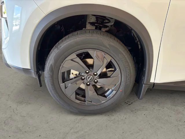 New 2026 White Nissan SV image 14