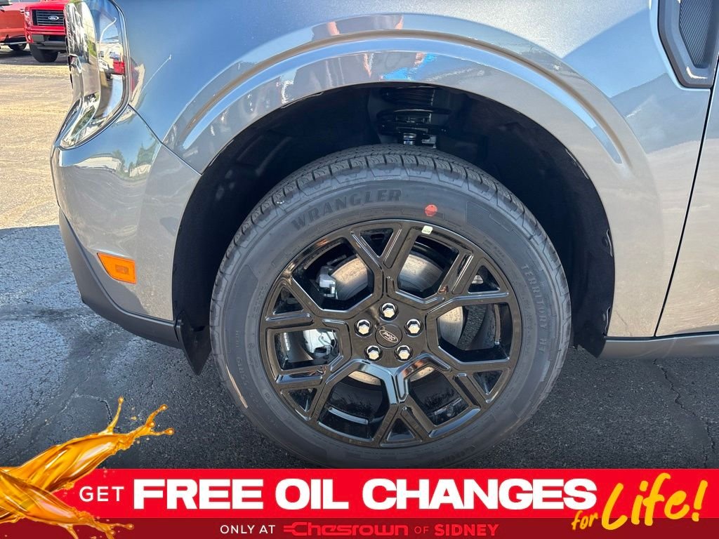 New 2026 Carbonized Gray Metallic Ford XLT image 9