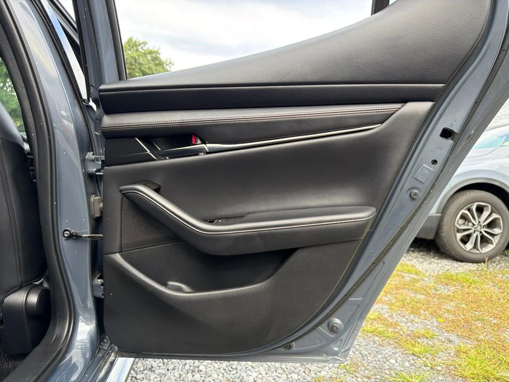 Used 2021 Gray Mazda Premium Plus image 18