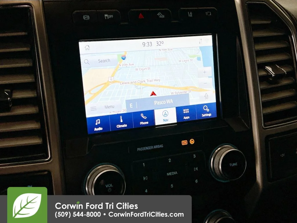 Used 2020 Oxford White Ford Platinum image 19