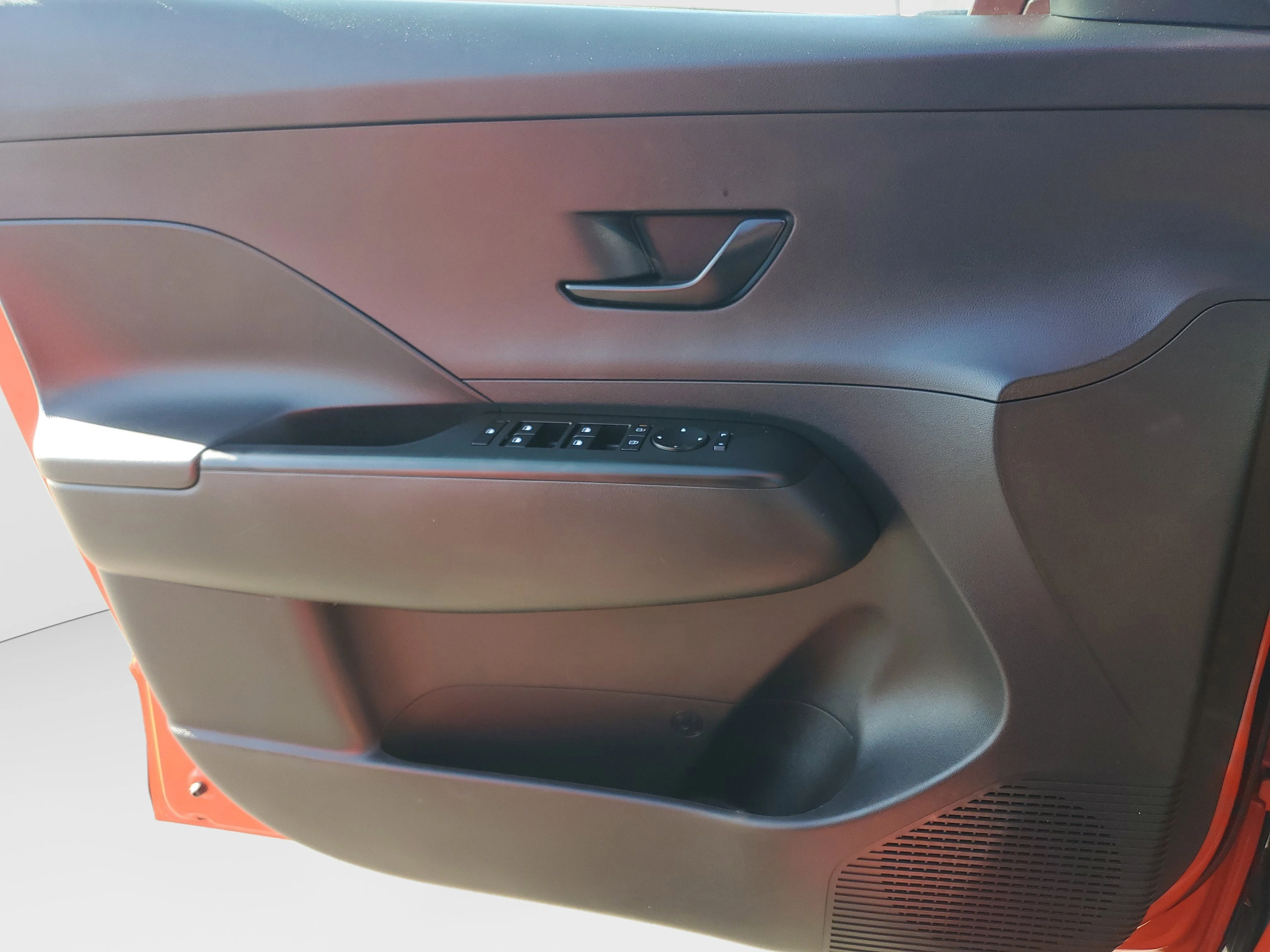 Used 2024 Orange Hyundai SEL image 26