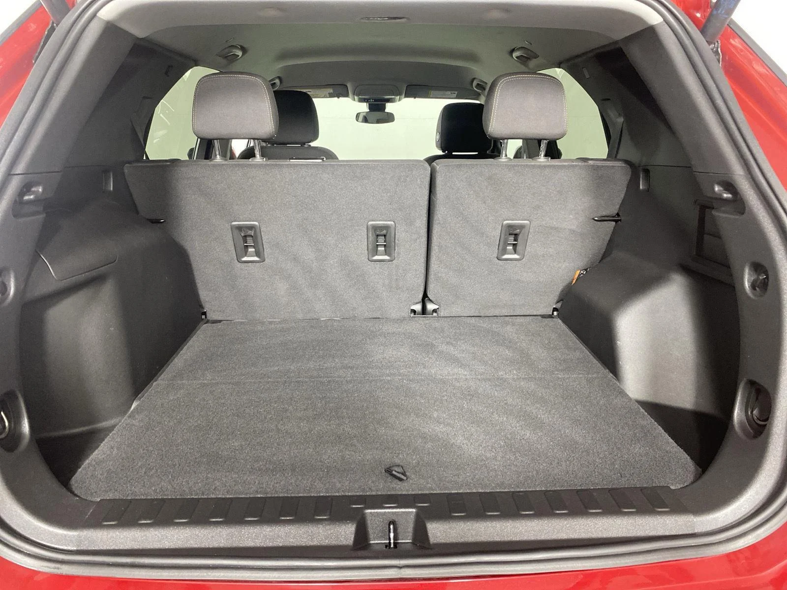 Used 2023 Radiant Red Tintcoat Chevrolet LT image 25