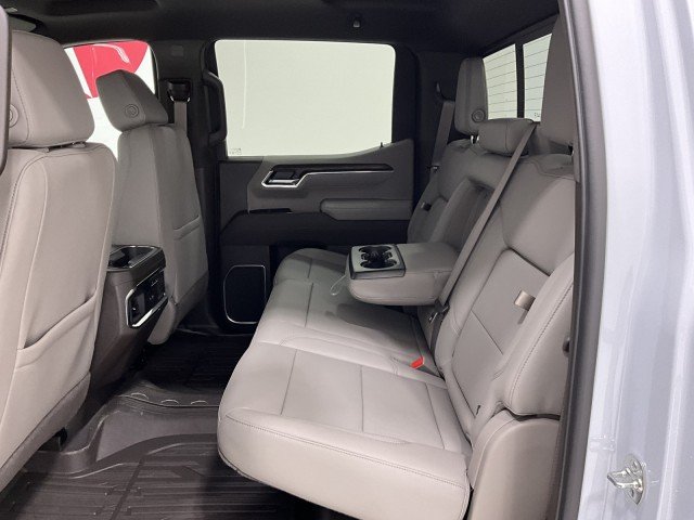 2026 GMC Sierra 1500 SLT - Photo 22