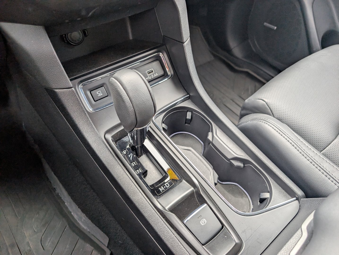 Certified Used 2025 Ice Silver Metallic Subaru Onyx Edition Touring image 18