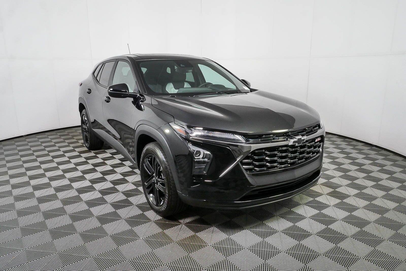 2025 Chevrolet Trax RS - Photo 24
