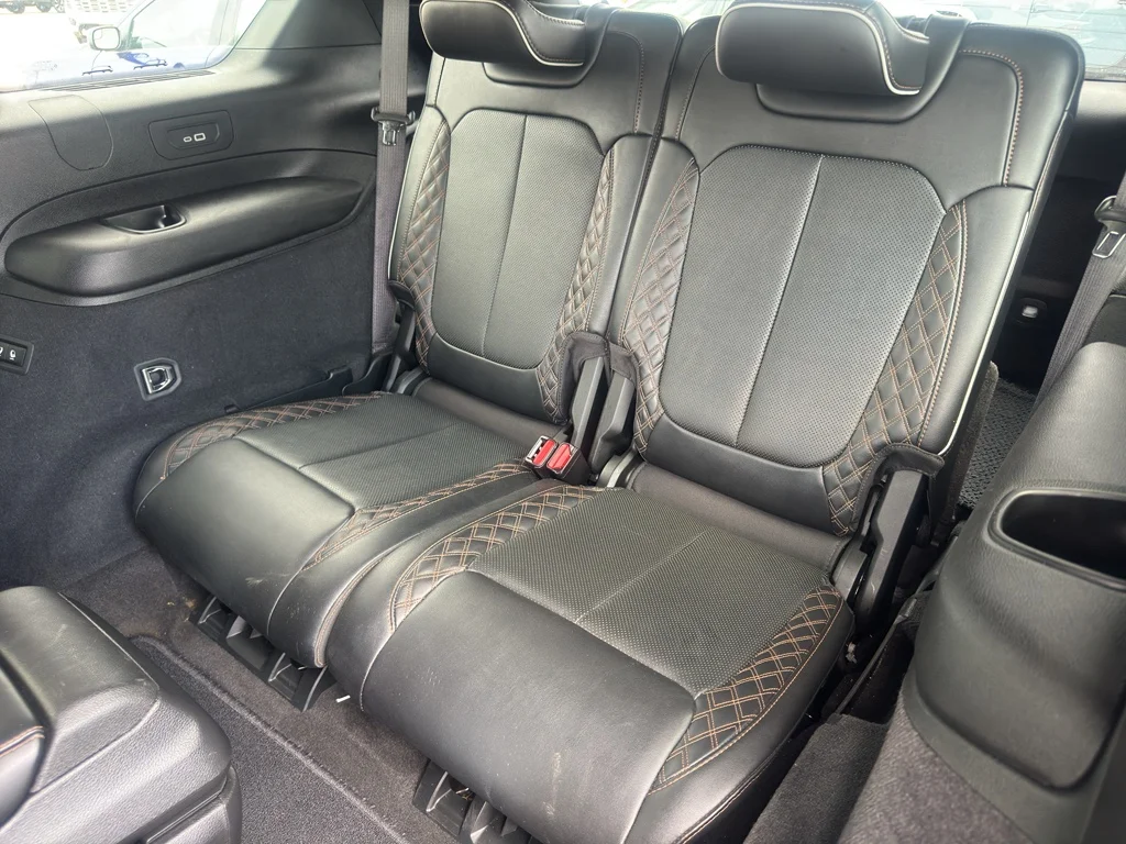 Used 2022 Diamond Black Crystal Pearlcoat Jeep Summit image 13