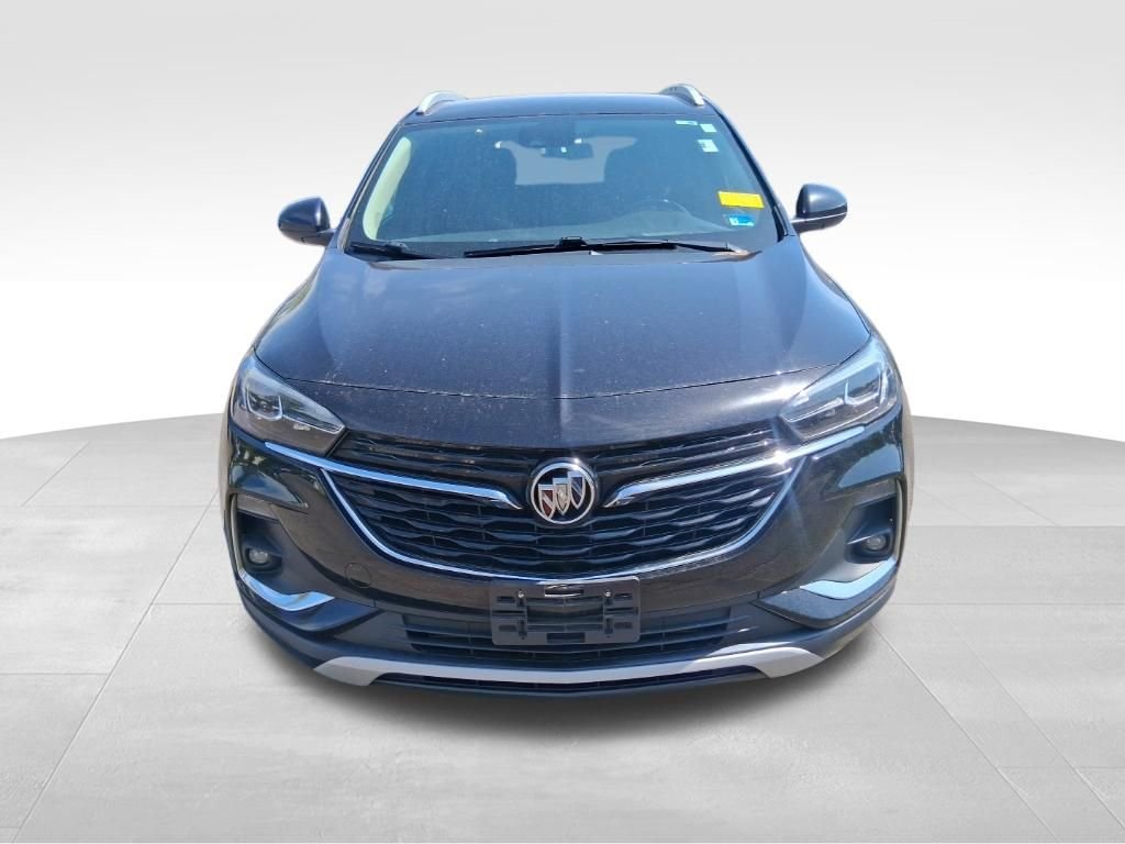 Used 2021 Black Buick Essence image 2