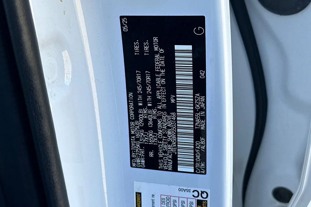 Certified Used 2025 White Toyota SR5 image 33