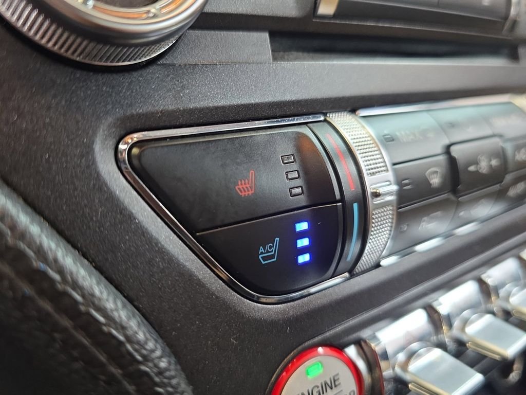 Used 2017 Red Ford GT Premium image 24