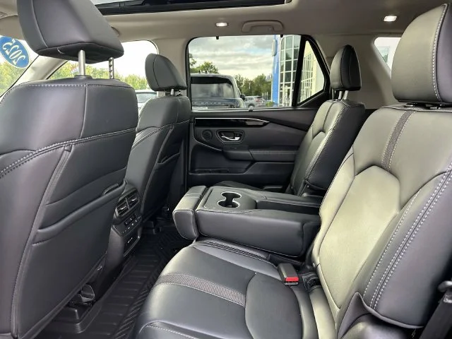 2025 Honda Pilot Touring - Photo 11