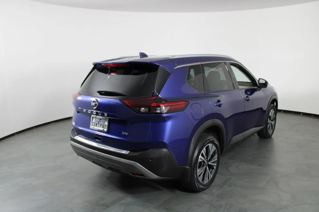 2021 Nissan Rogue SV - Photo 12