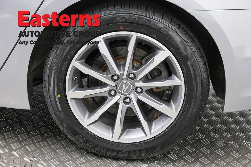 Used 2020 Silver Acura 2.4L image 33