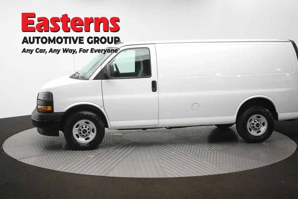 Used 2020 White GMC Work Van image 59