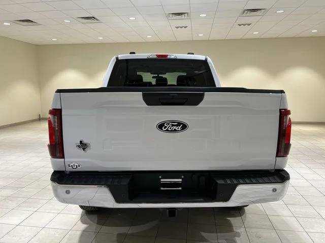 New 2026 White Ford XLT image 4