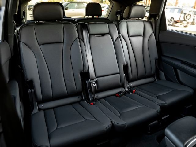 Used 2023 Satellite Silver Audi 55 Premium Plus image 32