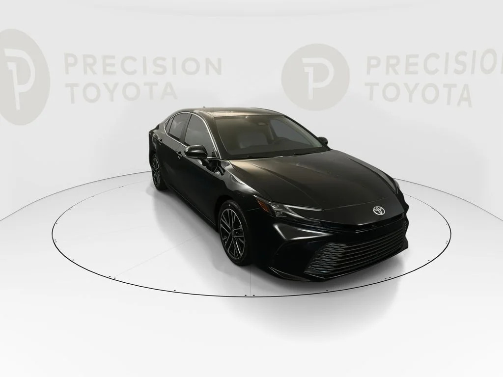 Used 2025 Midnight Black Metallic Toyota XLE image 4