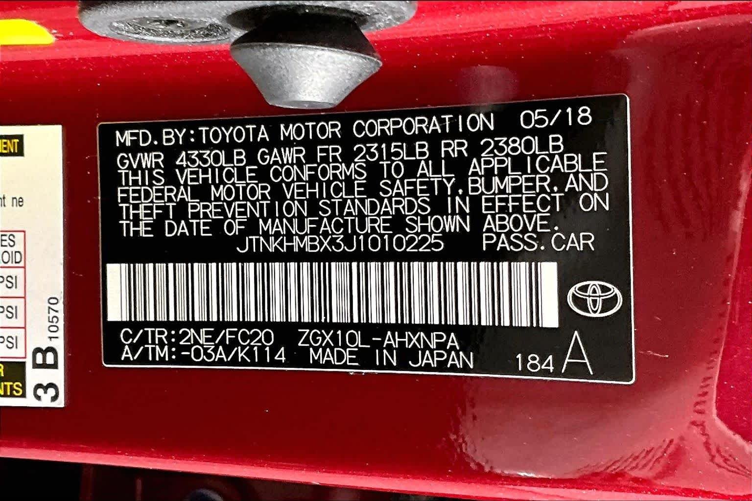 Used 2018 Iceberg/Ruby Flare Pearl Toyota XLE image 33