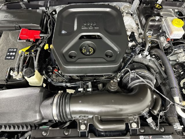 2025 Jeep Wrangler 4-Door Rubicon - Photo 28