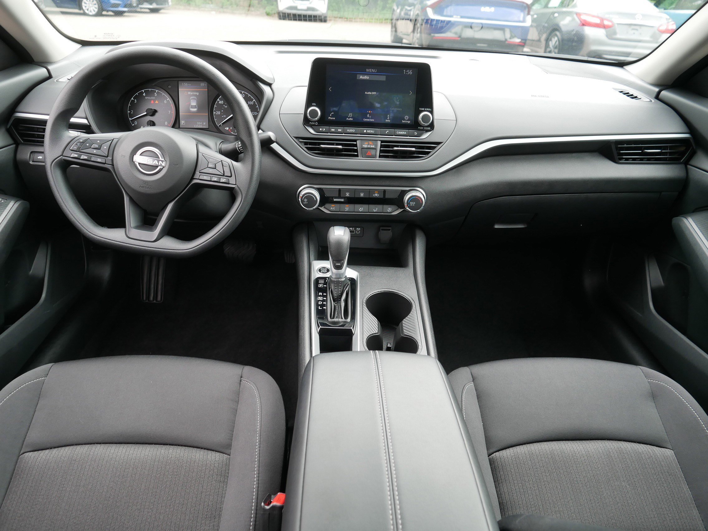 Certified Used 2025 Glacier White Nissan S image 10