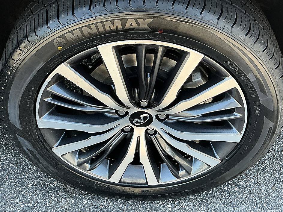 Used 2025 Warm Titanium INFINITI SENSORY image 8