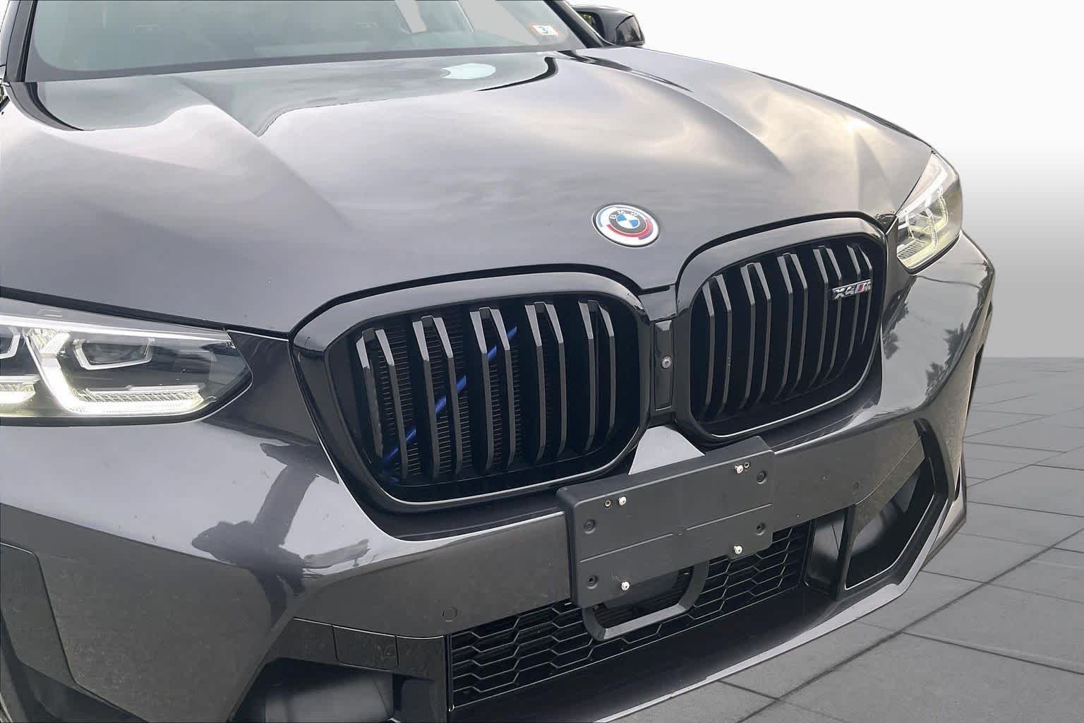 Used 2022 Dark Graphite Metallic BMW  image 31