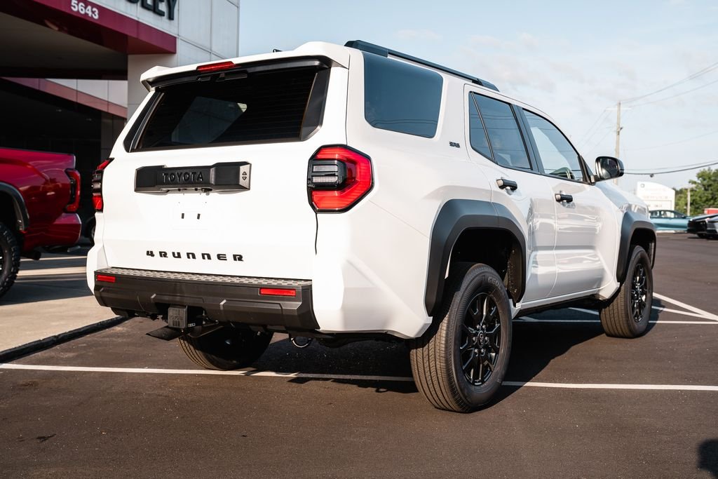 New 2026 Ice Cap Toyota SR5 image 8