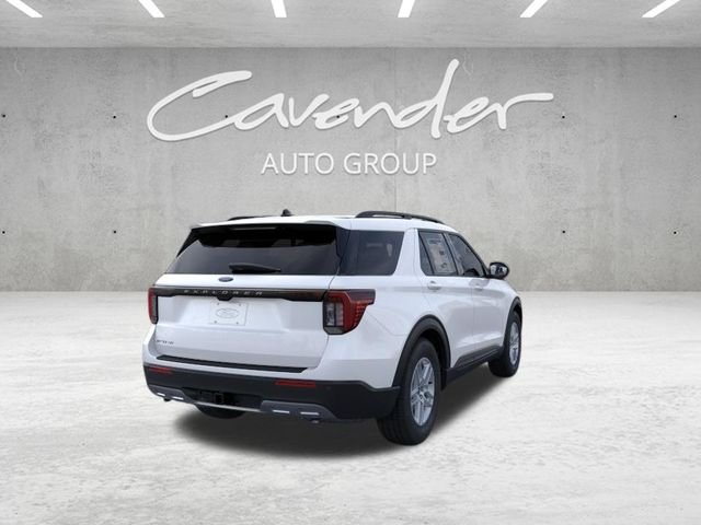 New 2026 Star White Metallic Tri-Coat Ford Active image 9
