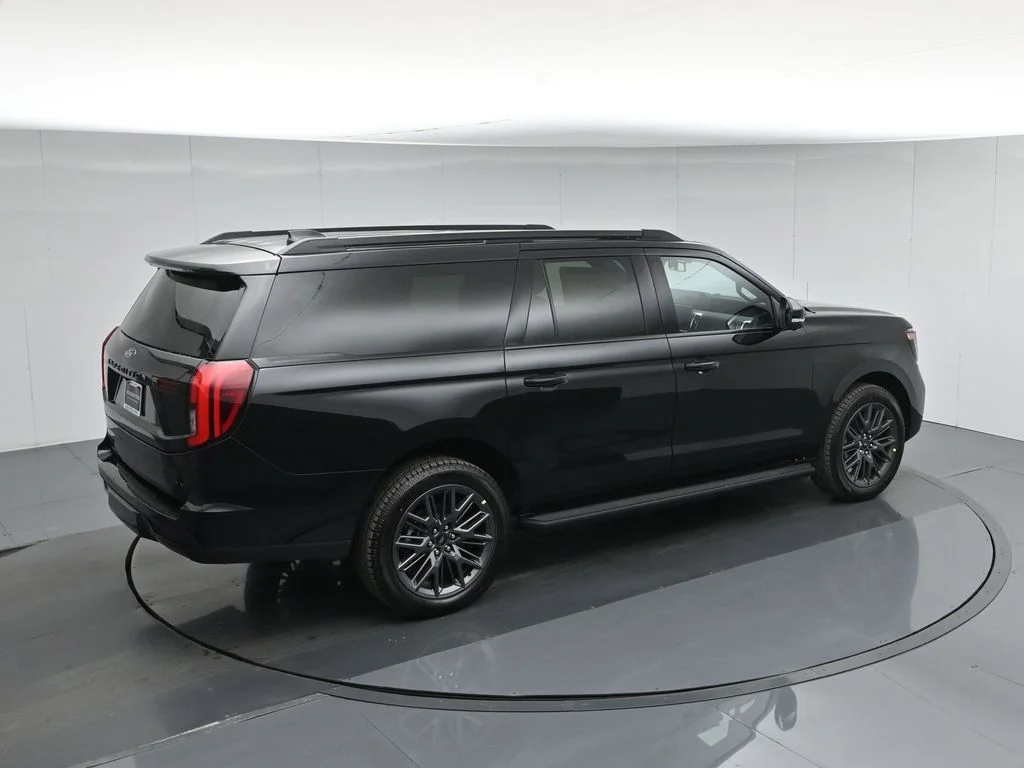 New 2026 Black Ford Platinum image 42