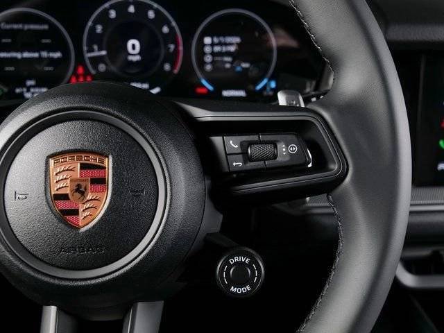 New 2026 Chalk Porsche  image 23