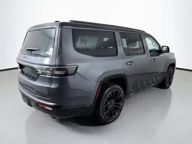 New 2026 Baltic-Gray Metallic Clear-Coat Exterior Paint Jeep Summit Reserve image 7