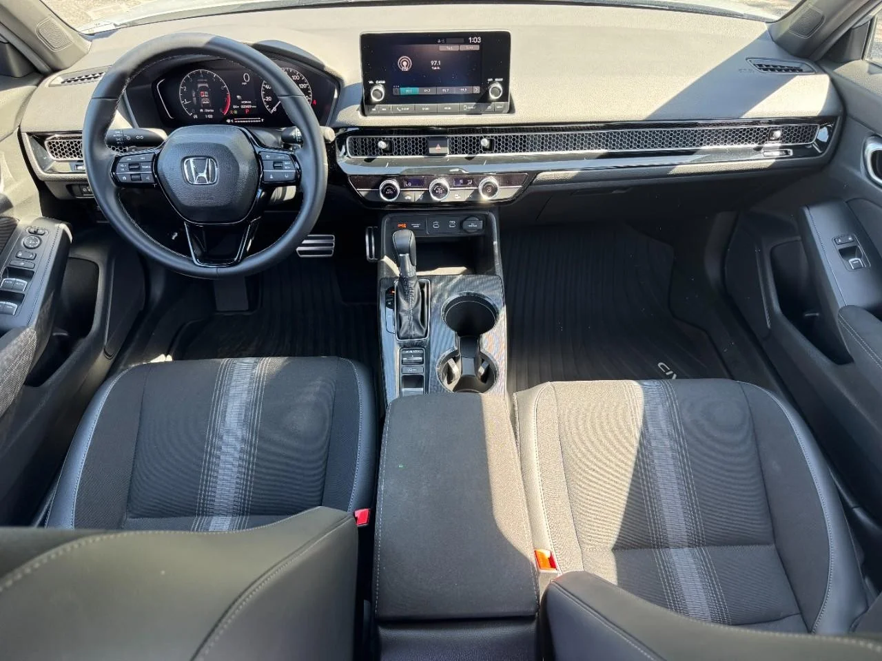 2026 Honda Civic Hatchback Sport - Photo 13