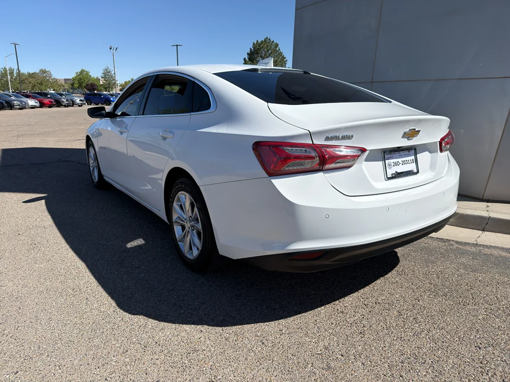 Used 2021 SUMMIT WHITE Chevrolet LT image 7