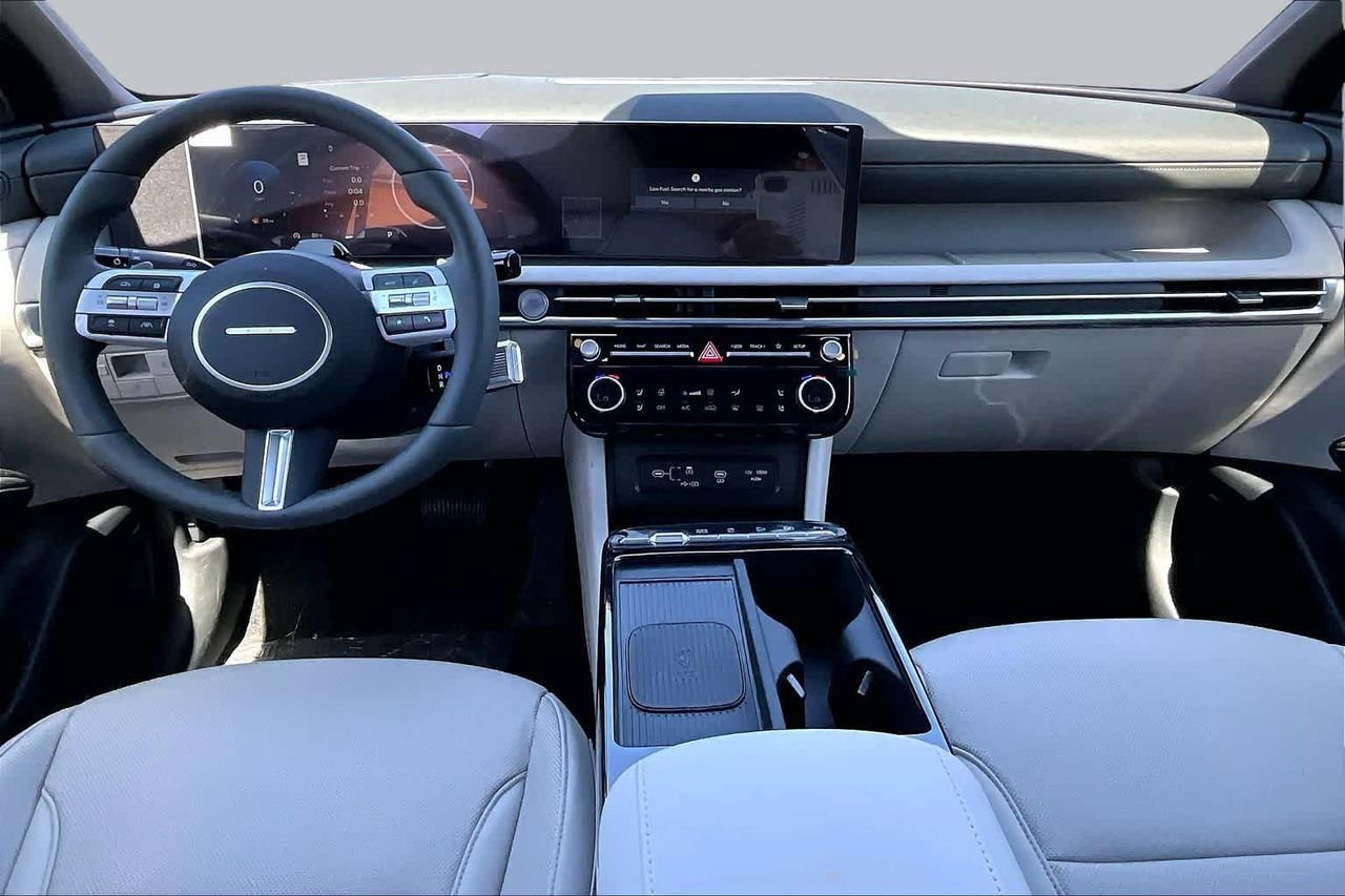 New 2026 Hampton Gray Hyundai Limited image 5