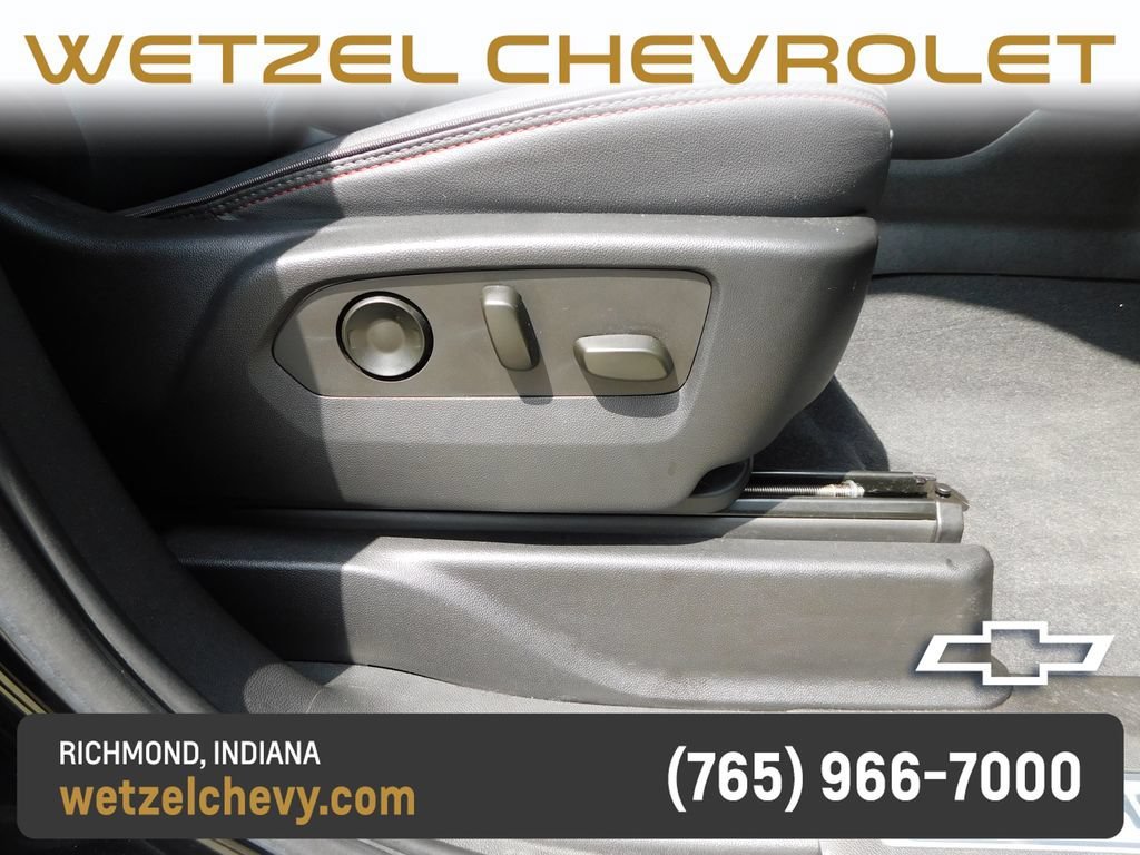 2022 Chevrolet Suburban RST - Photo 20