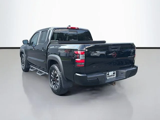 Used 2023 Black Nissan PRO-4X image 5