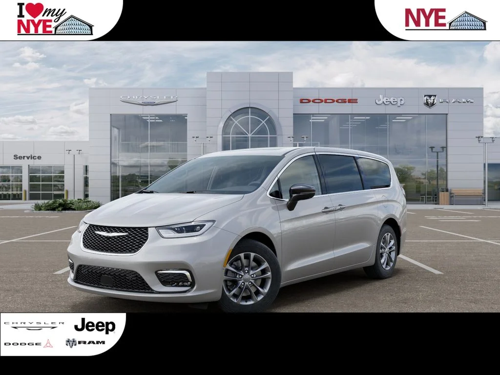 2026 Chrysler Pacifica Select AWD's photo