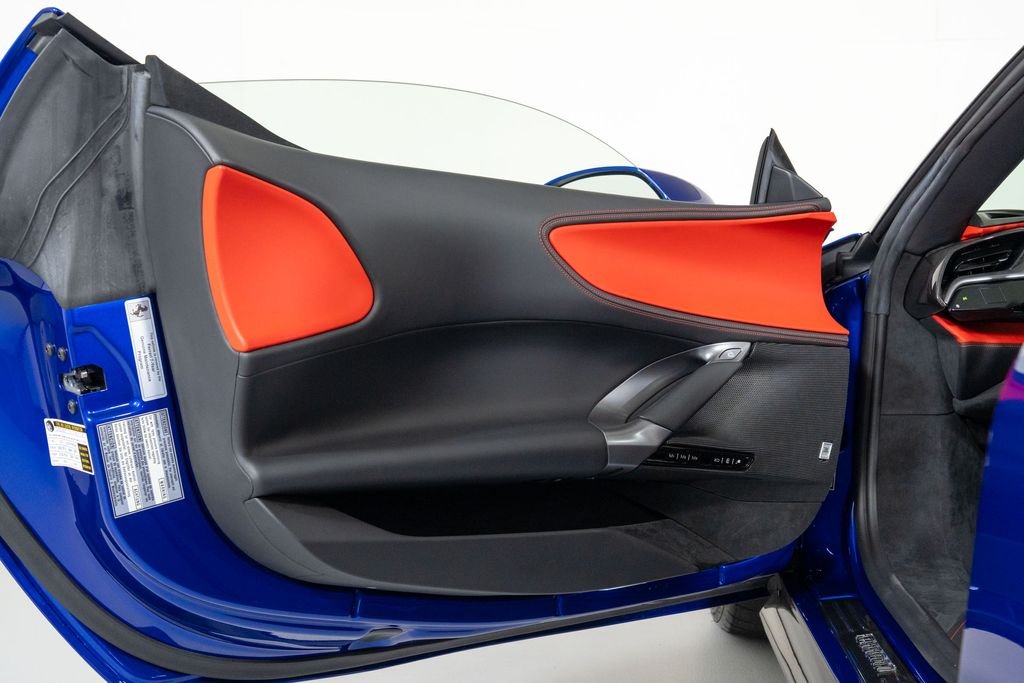Used 2022 Blue Ferrari  image 33