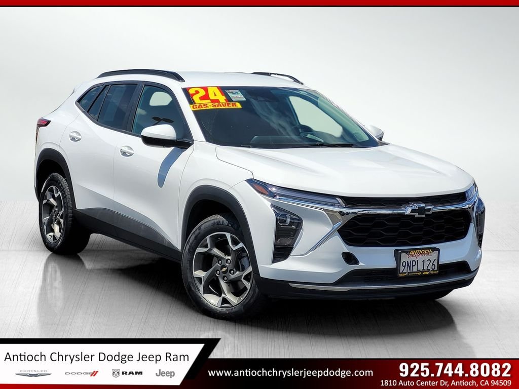 2024 Chevrolet Trax LT's photo