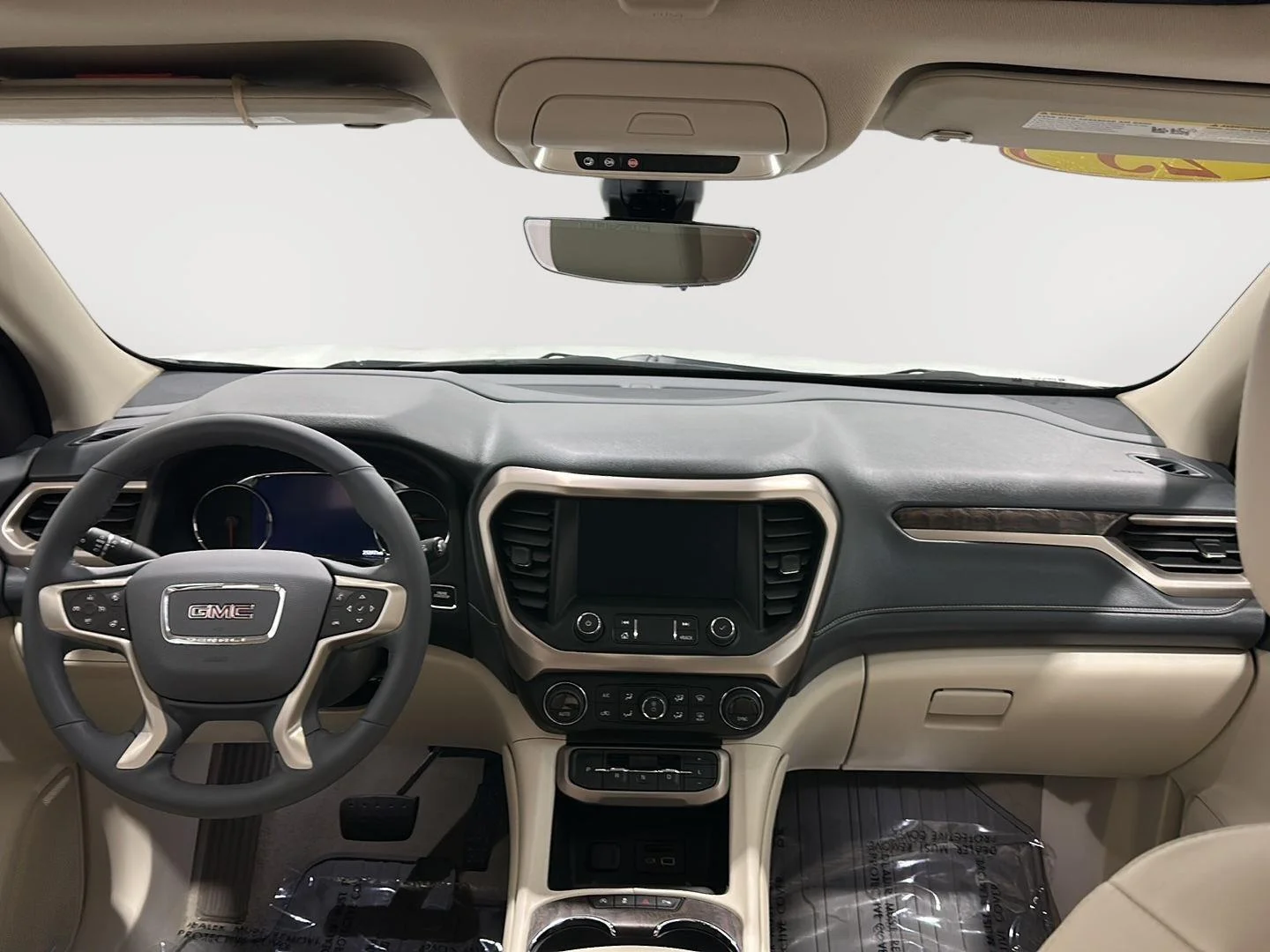 Used 2023 White Frost Tricoat GMC Denali image 23
