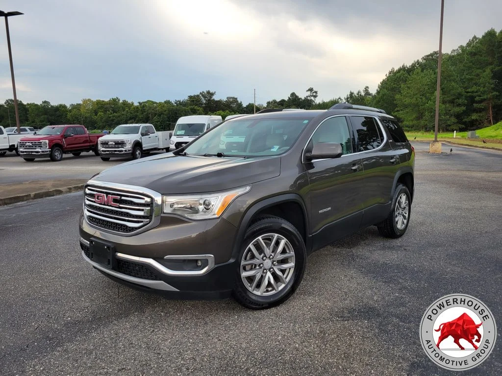Used 2019 Gray GMC SLE-2 image 1
