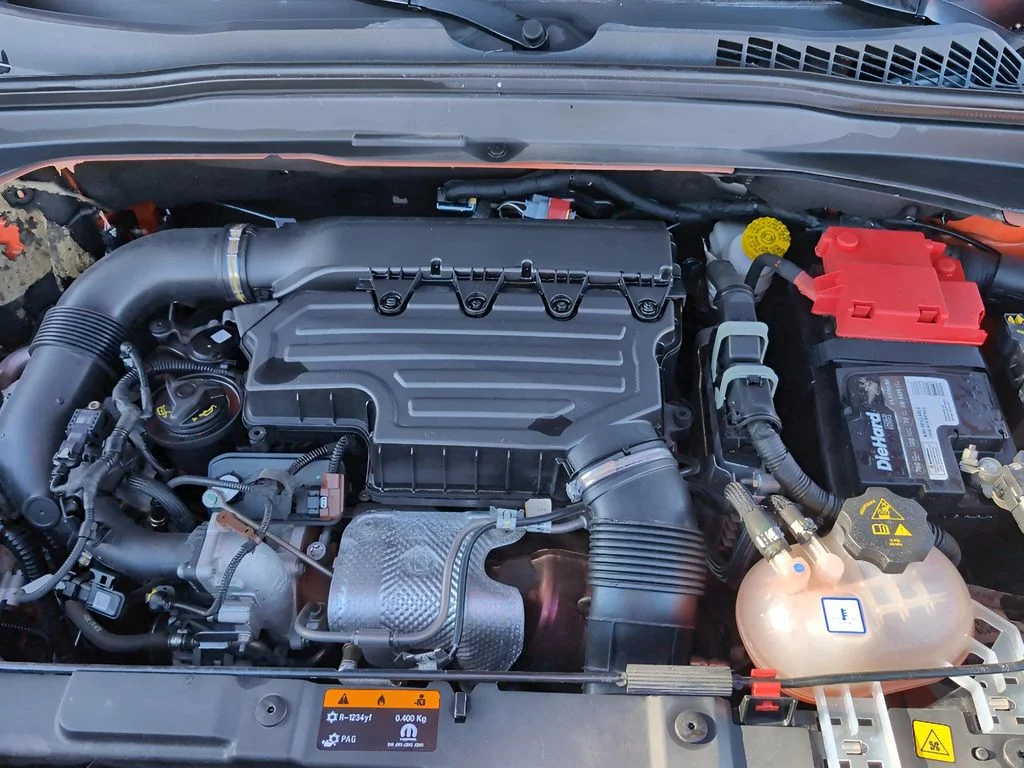 Used 2021 Omaha Orange Clearcoat Jeep Trailhawk image 35