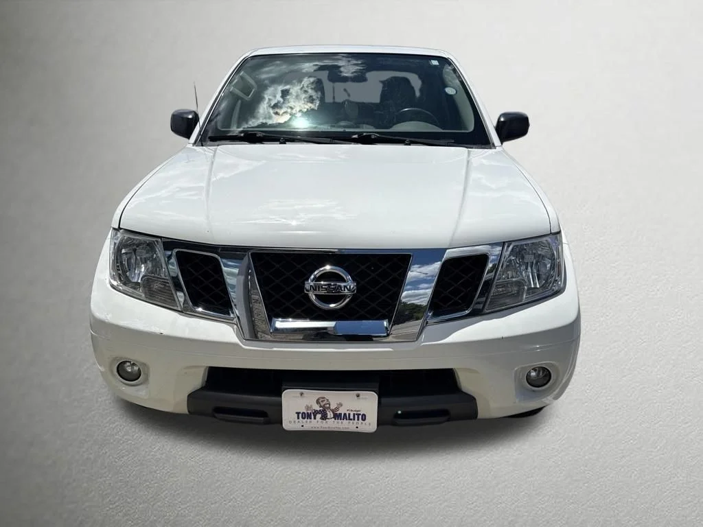 Used 2019 White Nissan SV image 1
