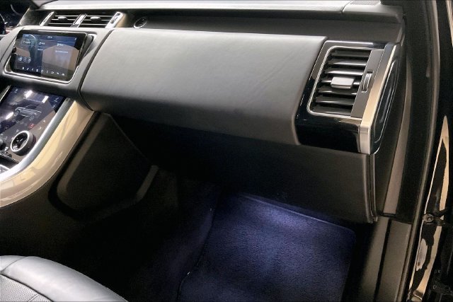 Used 2019 Black Land Rover Supercharged image 28