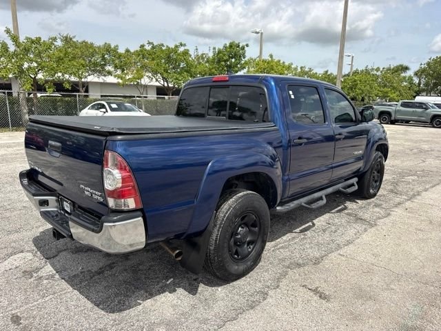 Used 2015 Blue Toyota PreRunner image 3
