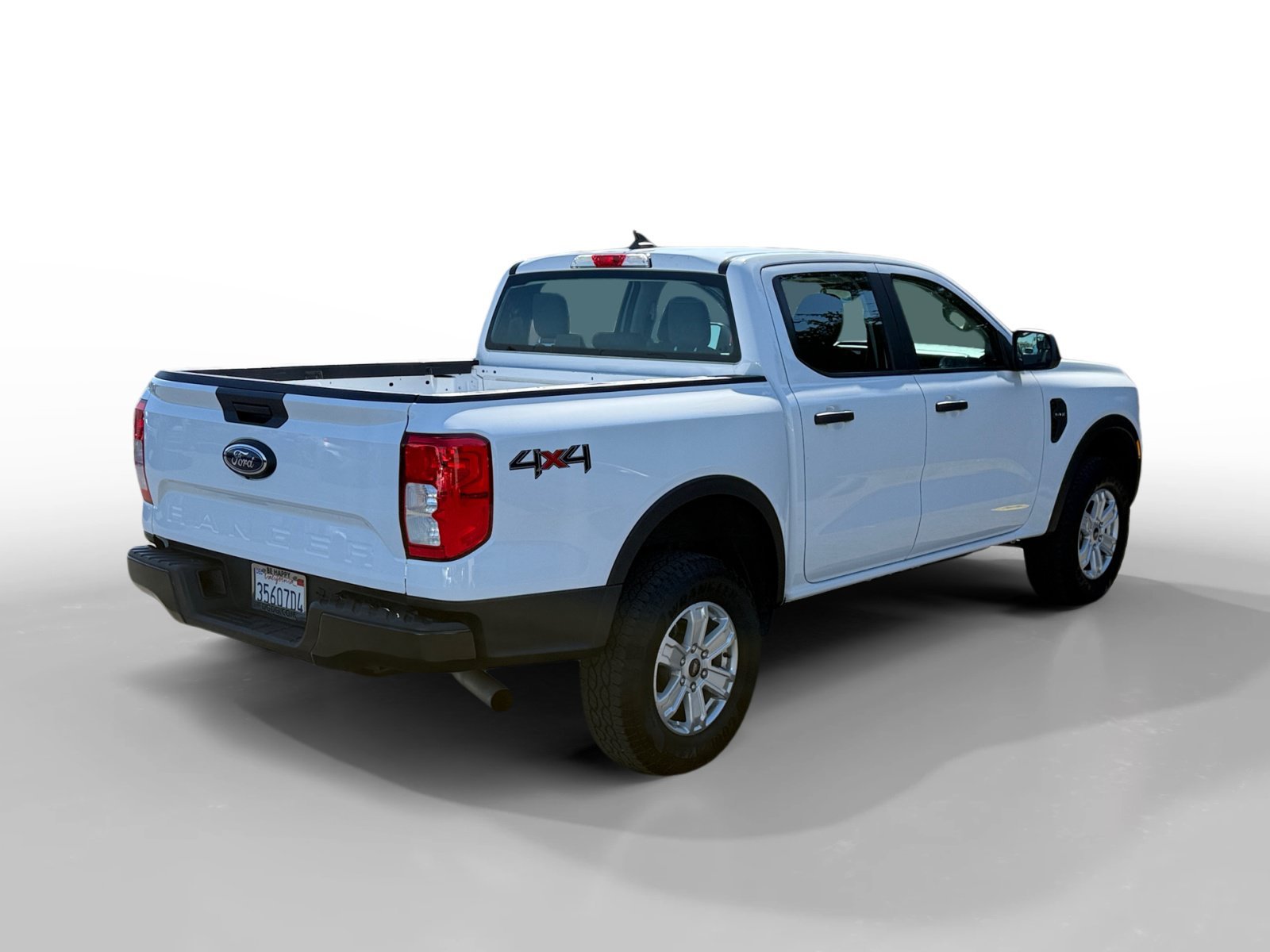 Used 2024 Oxford White Ford XL image 5