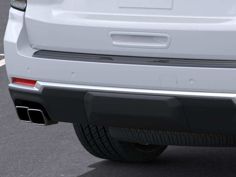 New 2026 Polar White Tricoat Chevrolet High Country image 14