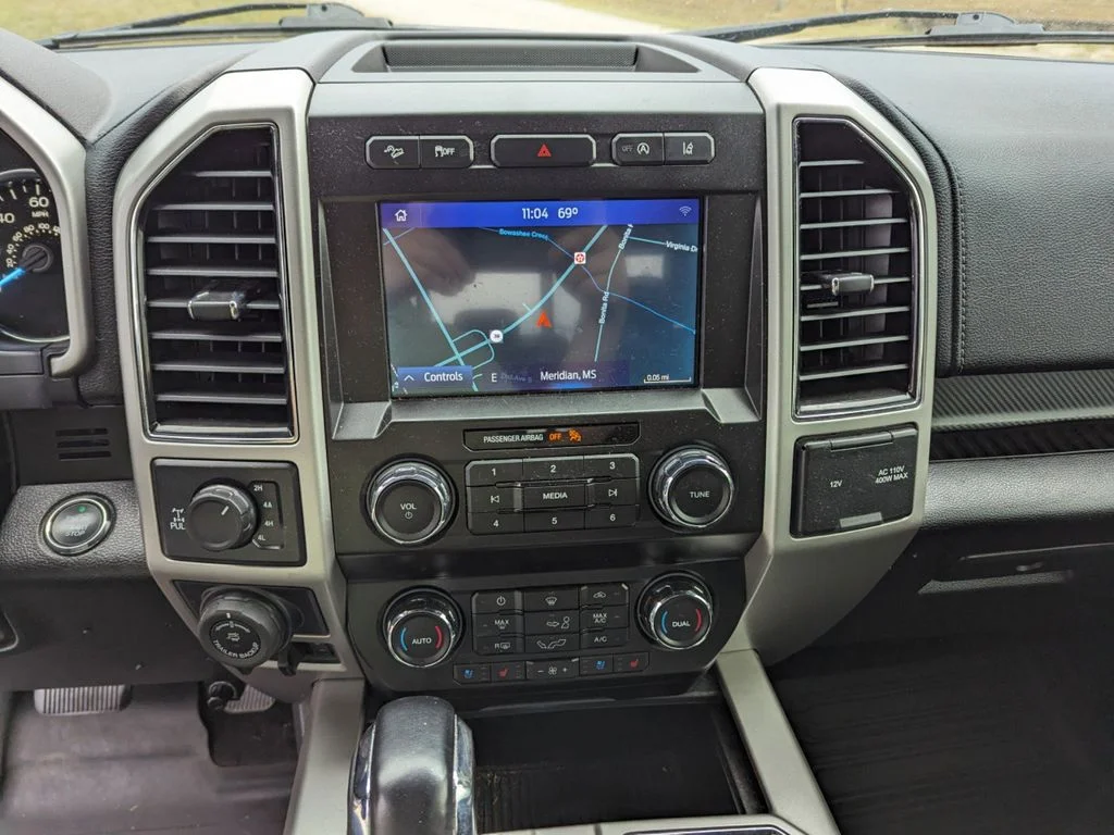 Used 2020 GRAY Ford SuperCrew Lariat 5 1/2 image 12